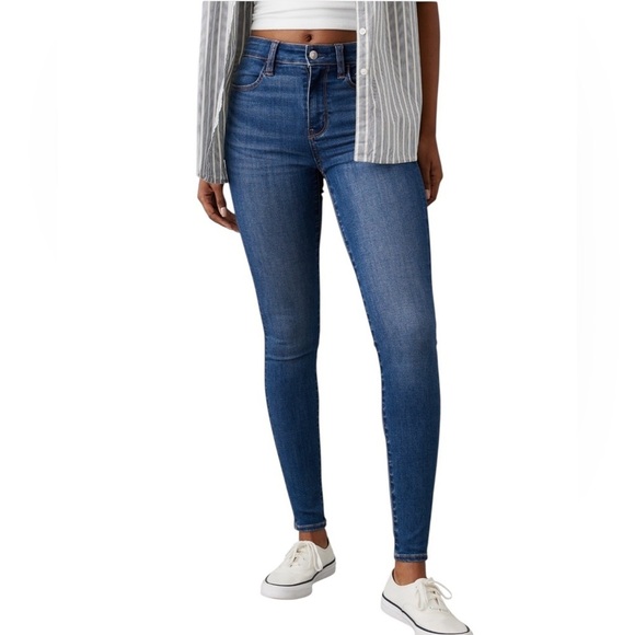 American Eagle Outfitters Denim - American Eagle High-Rise Jegging Jean